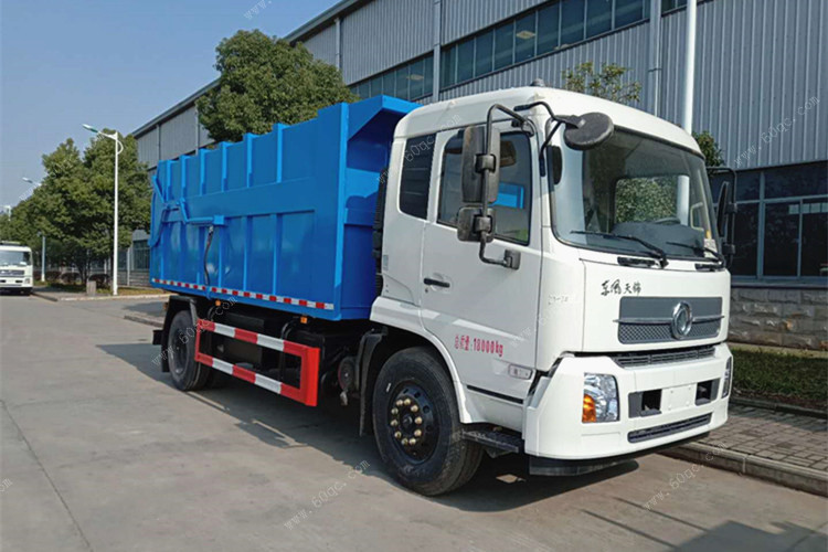 國五東風(fēng)新款壓縮對接式垃圾車