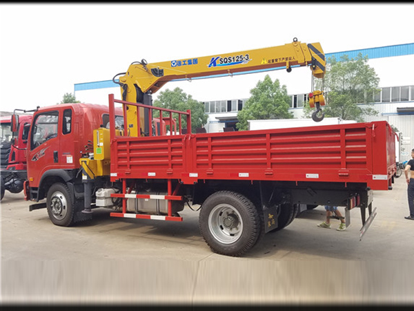 重汽王牌徐工5噸隨車吊 重汽王牌徐工5噸隨車吊