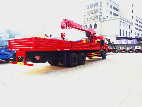 東風國五后雙橋10噸隨車吊