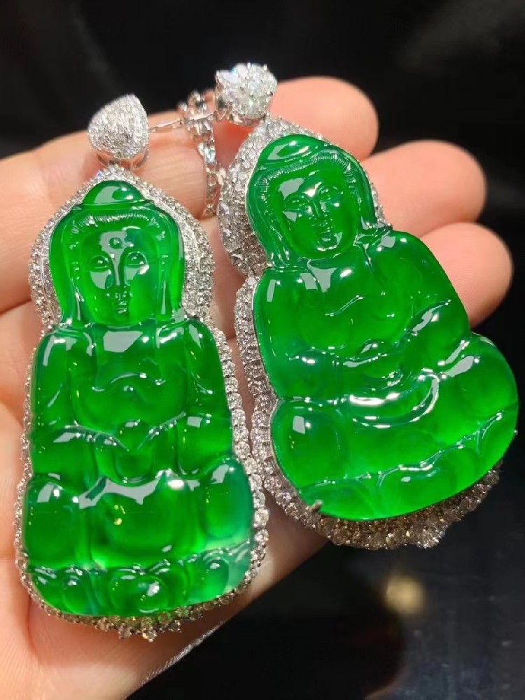 辣綠觀音吊墜