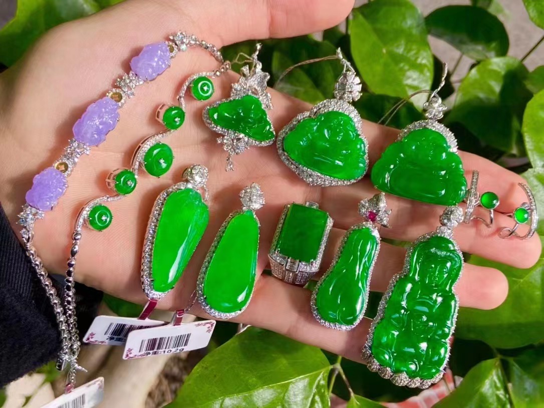 翡翠珠寶 翡翠珠寶