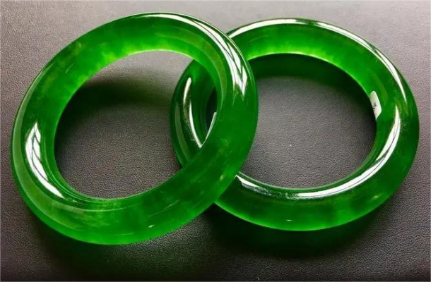 帝王綠翡翠 帝王綠翡翠