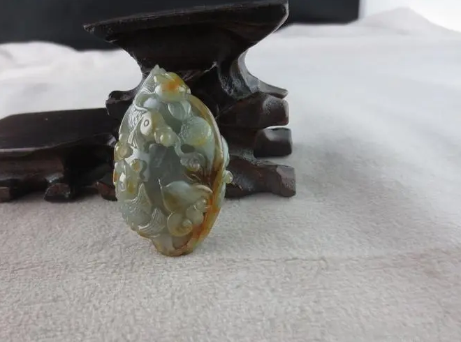 翡翠雕刻件 翡翠雕刻件