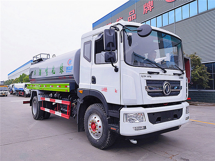 東風(fēng)多利卡D9灑水車(chē) 東風(fēng)多利卡D9灑水車(chē)