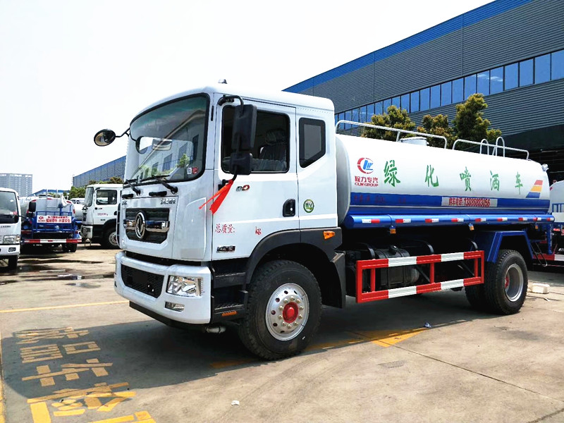 15噸東風(fēng)D9灑水車 