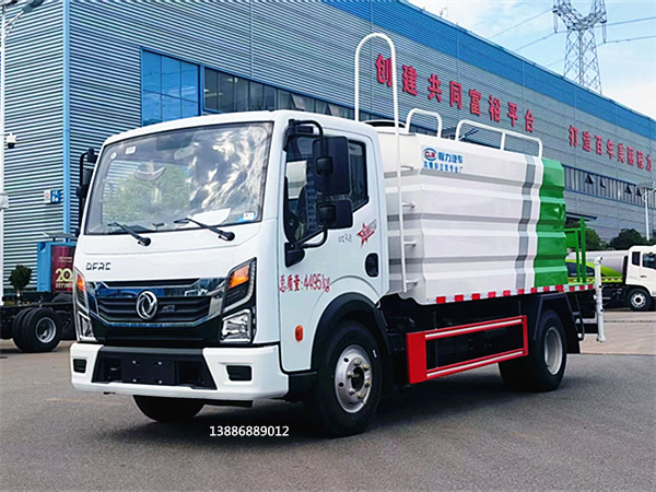 東風(fēng)專致藍(lán)牌抑塵車