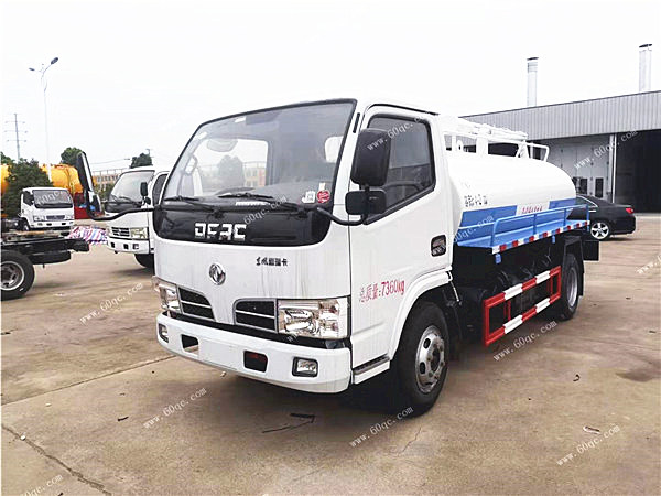 東風(fēng)福瑞卡5方吸糞車