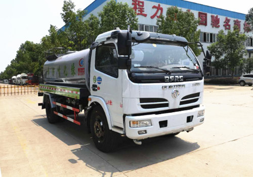 東風(fēng)福瑞卡8噸灑水車