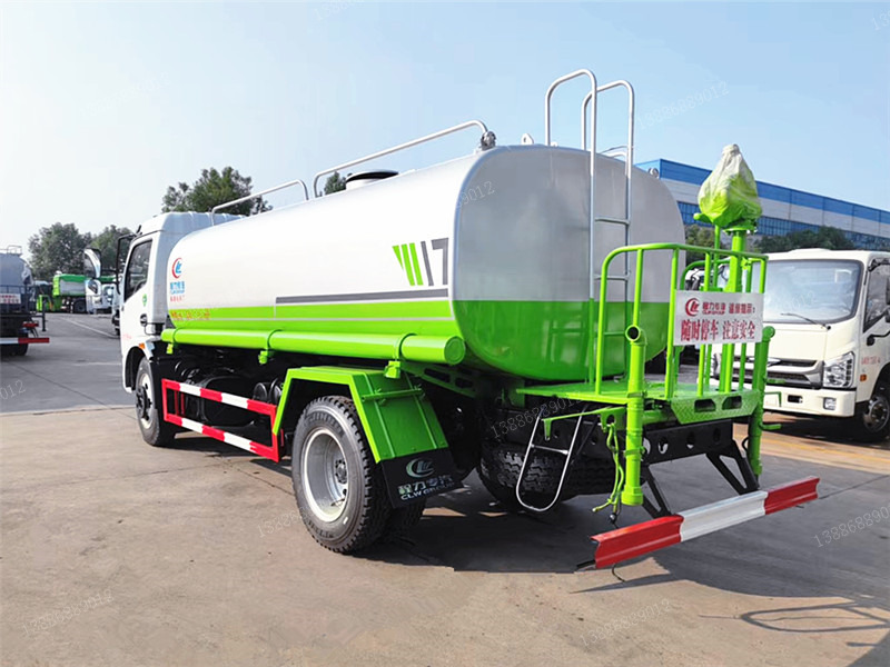 東風(fēng)福瑞卡國(guó)六灑水車