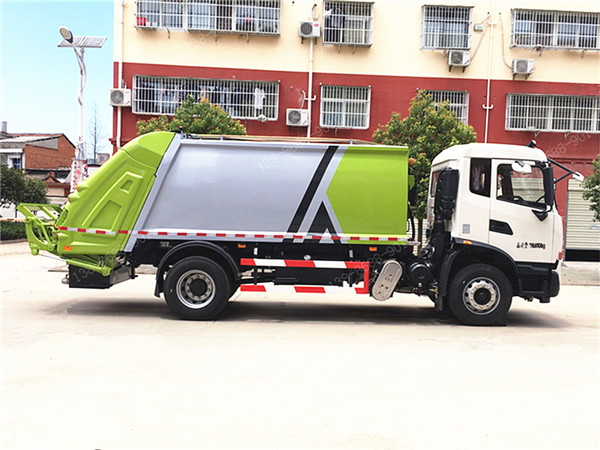 12-14方東風(fēng)天錦壓縮垃圾車(chē)
