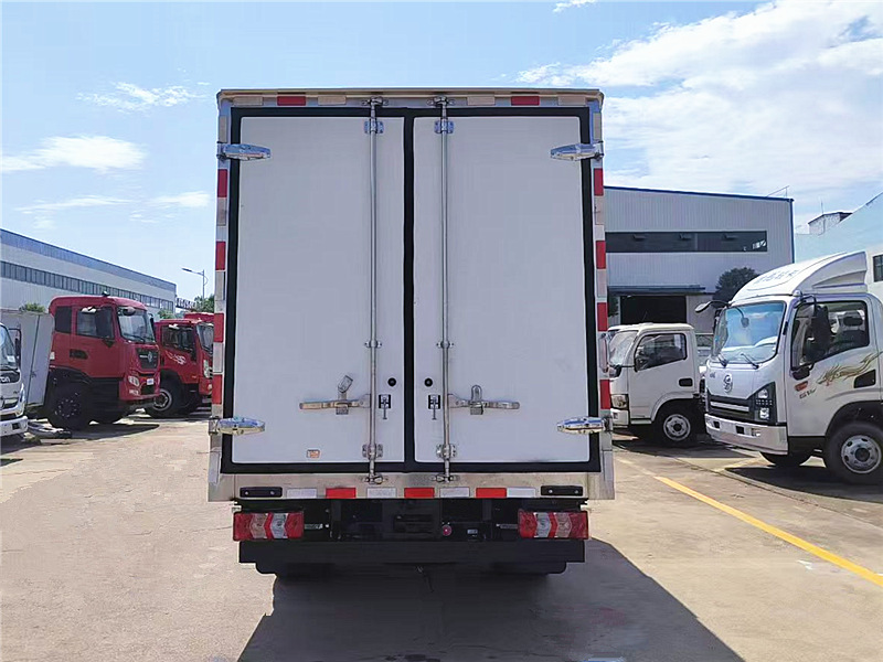 江淮愷達(dá)EX6純電冷藏車(chē)