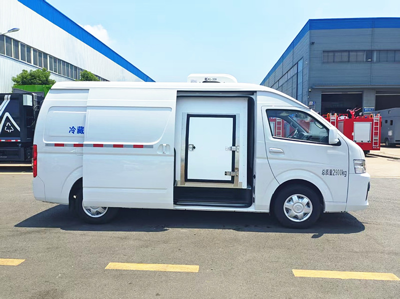 福田G9面包冷藏車