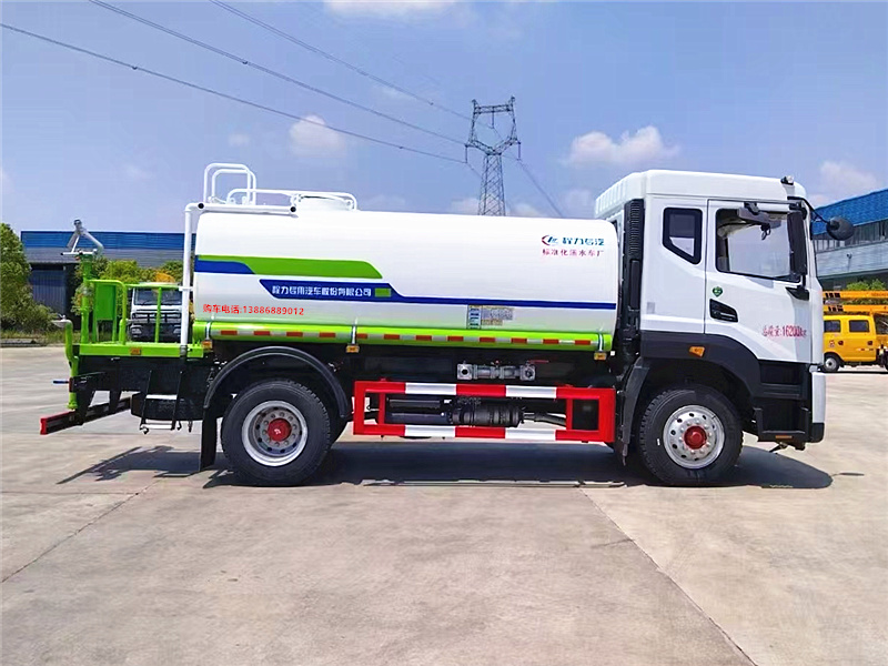 國六12噸東風多利卡D9灑水車