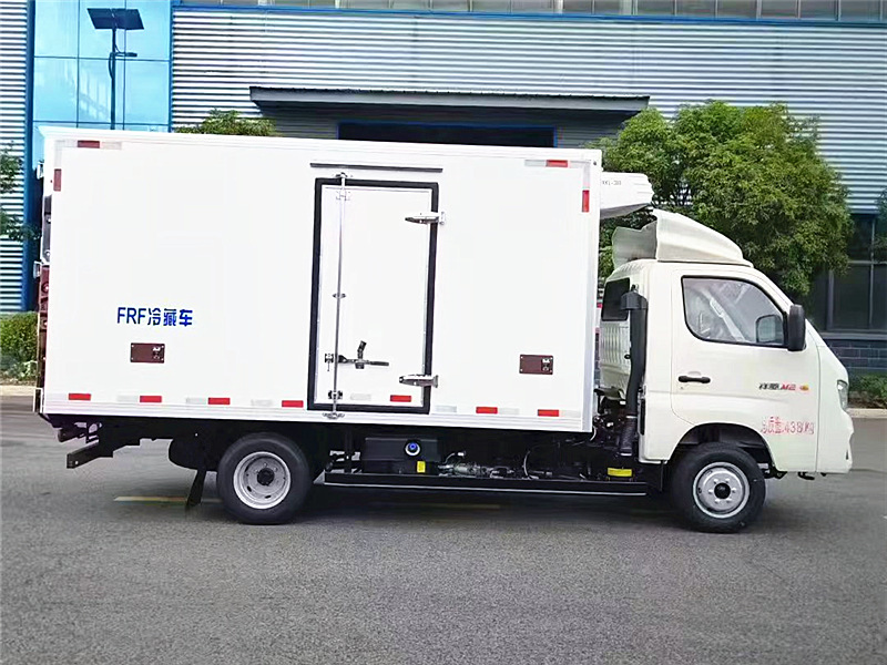 福田祥菱M2冷藏車